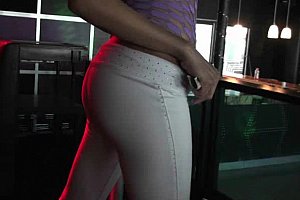 xxxx18一20岁hd动物